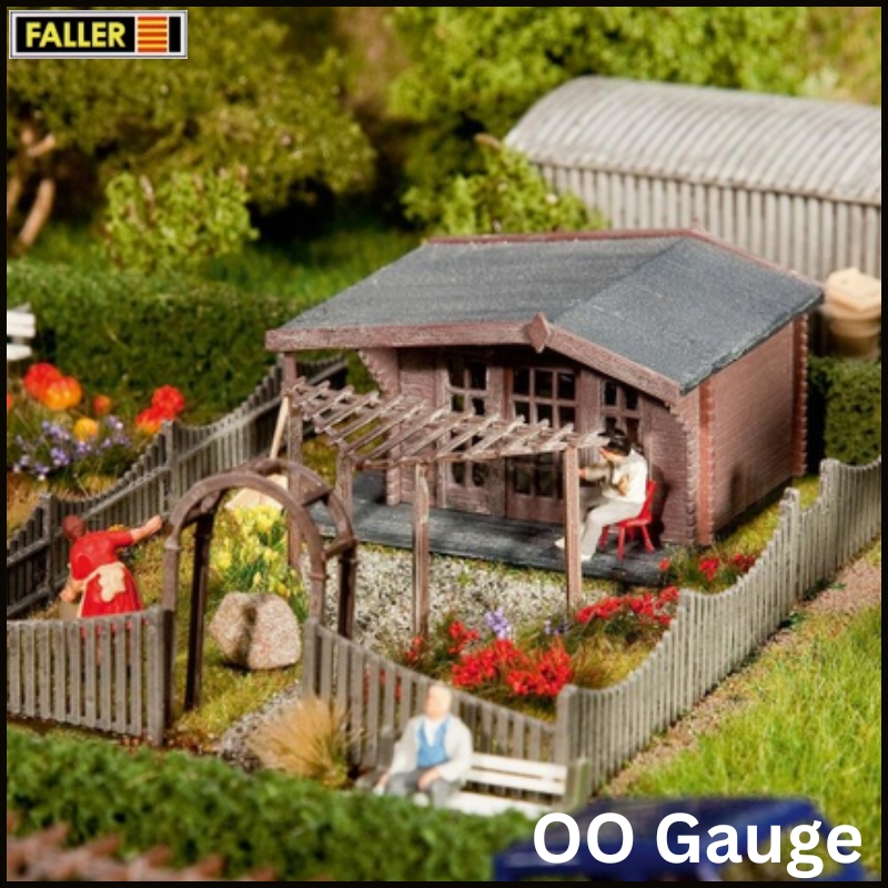 Faller OO/HO Allotment with Summerhouse Kit III