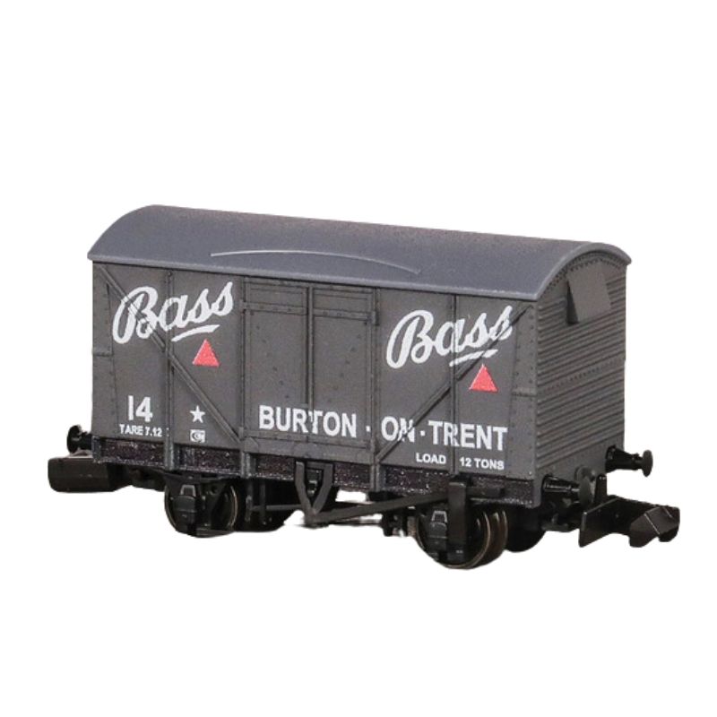 PECO N Gauge BR Vanfit Wagon - Bass Brewery