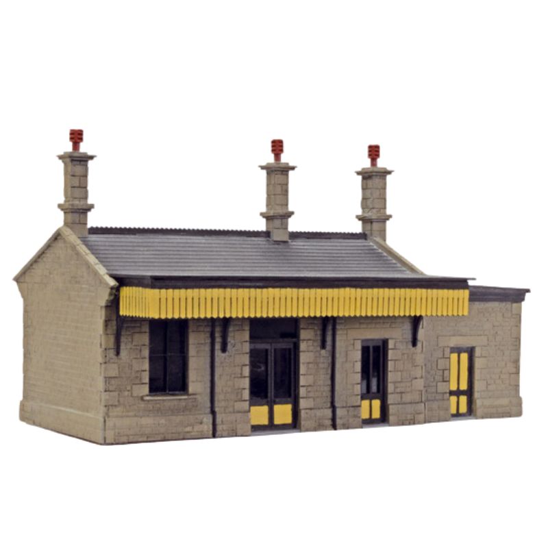 Peco OO Gauge West Bay Station Building